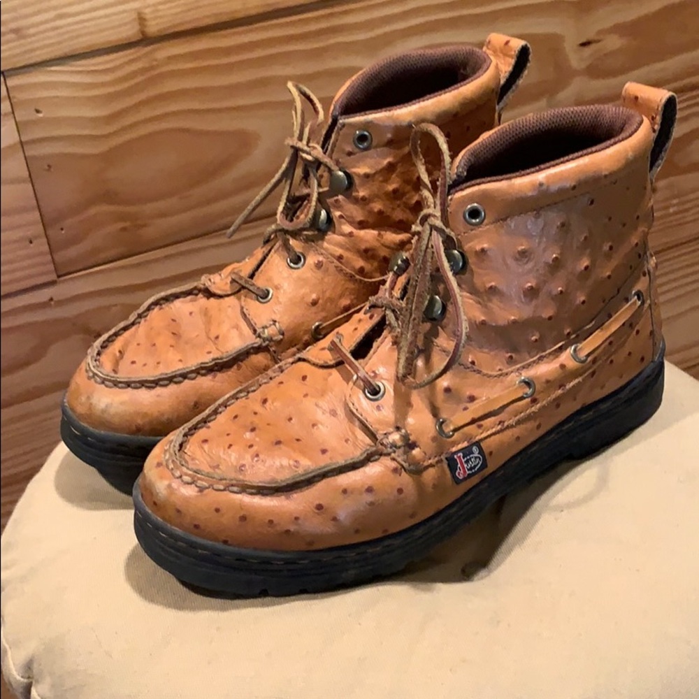Chucka boots